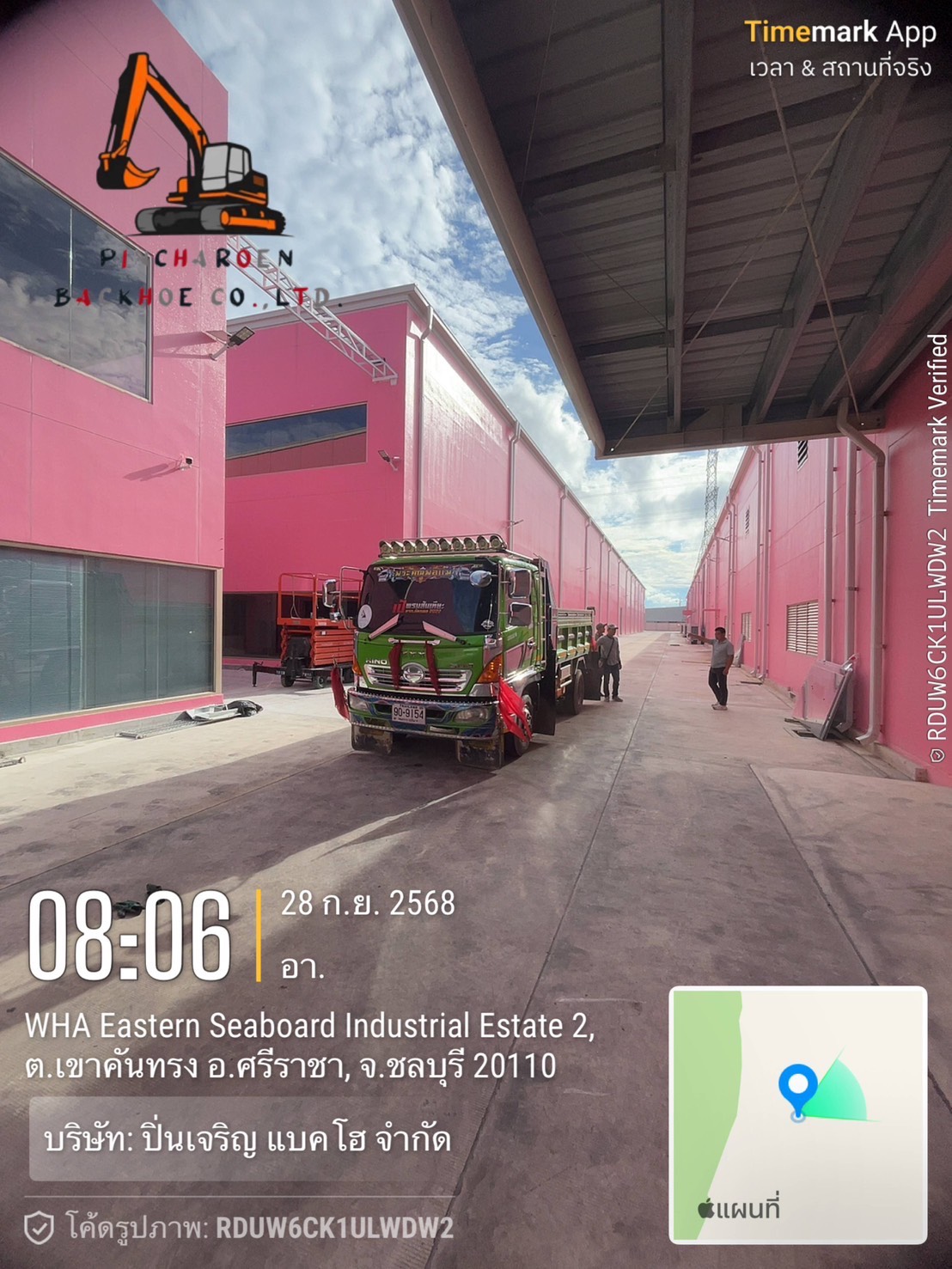 31 - https://ปิ่นเจริญเช่าแม็คโครระยองชลบุรี.com | ปิ่นเจริญ แบคโฮ ให้เช่ารถแม็คโคร PC30-PC200 พร้อมหัวเจาะ/สกัด, รถดั๊ม รับรื้อถอน ปรับพื้นที่ ขุดฟุตติ้ง บริการรวดเร็ว คุณภาพดี ราคาถูก ในระยอง ชลบุรี และใกล้เคียง